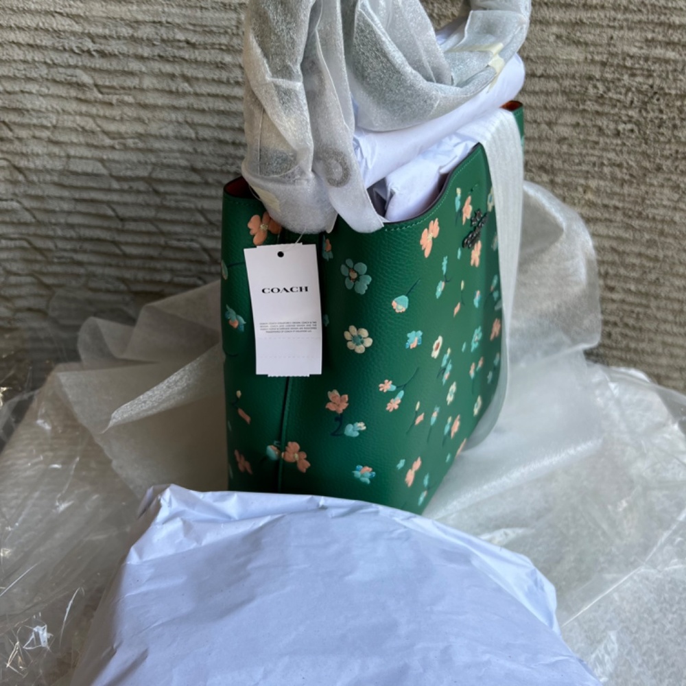 COACH Town Bucket Bag With Mystical Floral Print BRAND NEW WITH TAGS - Picture 10 of 12